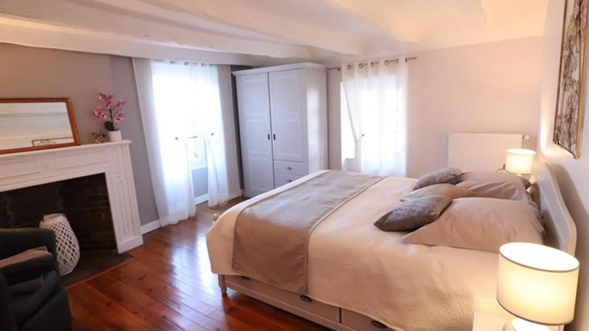 Charmante Maison Renovee A Jussac - 5 Pers, 3 Ch, Terrasse, Cheminee, Wifi, Volcans D'Auvergne Proches - Fr-1-742-405